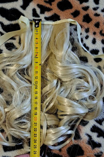 Шиньон-хвост кучерявый, длина 25см, новый