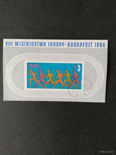 Польша 1966 Блок Mi.39 с маркой "Чемпионат Европы по легкой атлетике в Будапеште" (гашение с клеем, на оборотной стороне есть пара небольших пятен) марка Mi.1688 каталог 1.50 евро