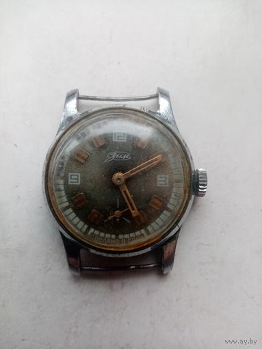 ЧАСЫ ЗИМ СССР (2586158)