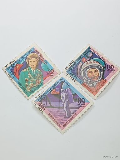 Марки Mадагаскар . С рубля .