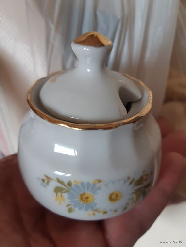 Для специй. Хорошая позолота. Горчичница. СССР.