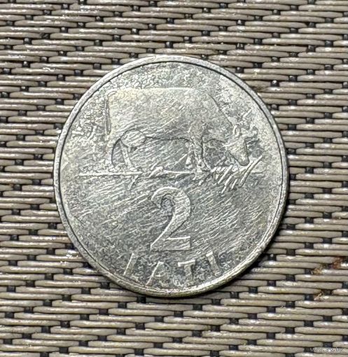 2 лата 1992,хорошая!!! Вживую значительно лучше чем на фото!!! Корова. С рубля!!!