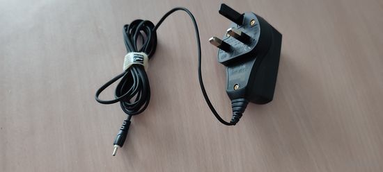 Сетевое зарядное устройство Nokia AC-8X