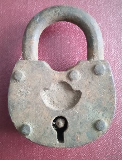 Замок. Старый.