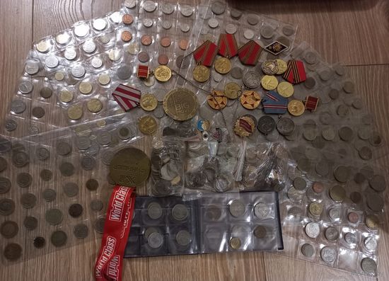 Монеты, жетоны, медали вторая половина прошлого века по настоящее время