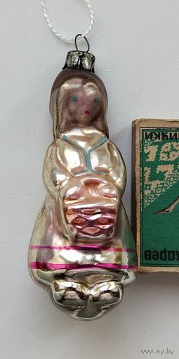 Ёлочная игрушка. Красная шапочка. 437.