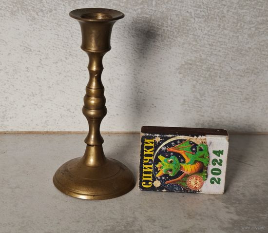 Подсвечник