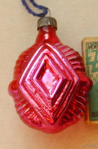 Ёлочная игрушка. У-7.