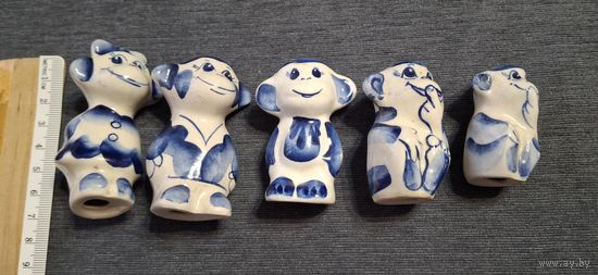 Семейство обезьян фарфор с 1 руб без мц цена за все