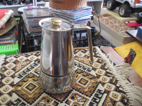 Кофеварка гейзерная.