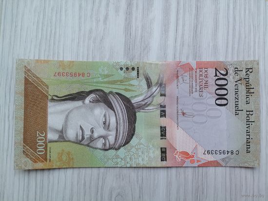 Венесуэла 2000 UNC c рубля