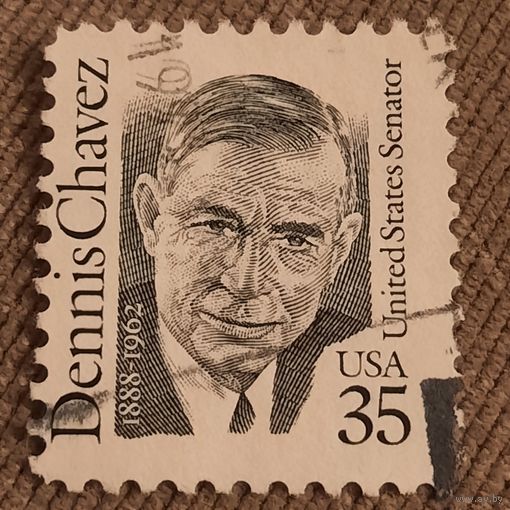 США. Сенатор Dennis Chavez