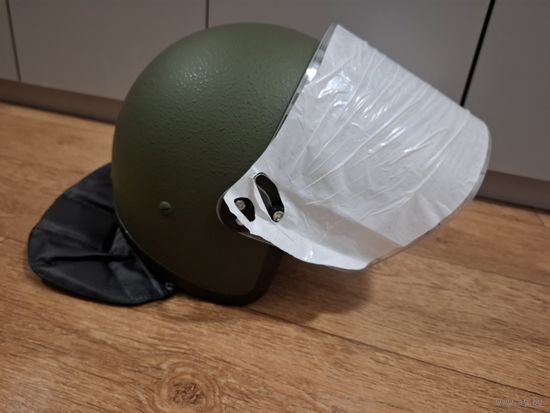 Шлем
