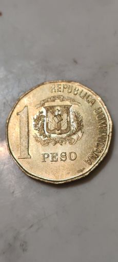 Доминиканская республика 1 песо 2002