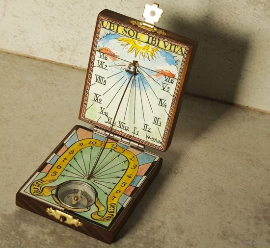 Солнечные часы