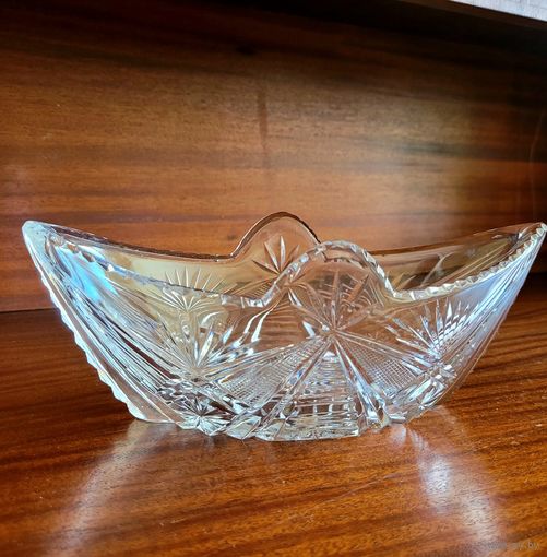 Конфетница ладья, хрусталь, алмазная грань, Борисовский ХЗ.