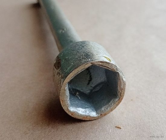 Ключ торцовый 19 мм