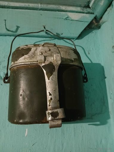 Котелок военный