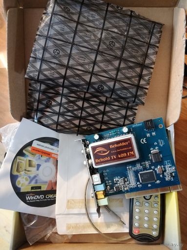 Встраиваемый тюнер Behold TV 409FM