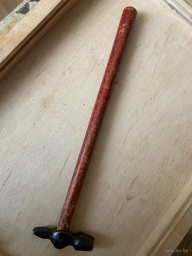 Молоточек часовщика со штампом на рукоятке советского периода.