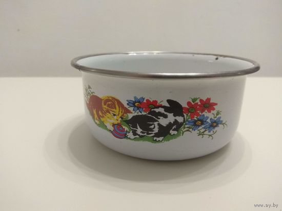 Миска. Котята.