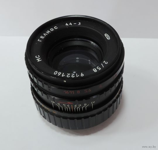 Объектив к фотоаппарату "ГЕЛИОС  44-3  2/58". Исправный.