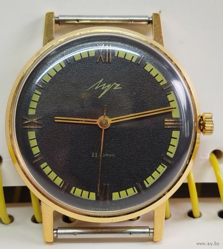 Часы "Луч 2209" Редкий циферблат,четкое коллекционное состояние,Золочение,отлично зайдут в коллекцию,За вашу цену!!