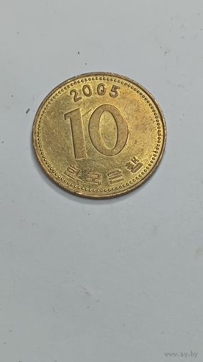 Южная Корея 10 вон 2005 года .