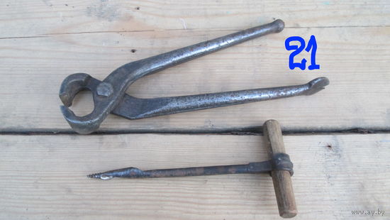 Инструмент набор, старинный клеймо,Шило штопар-сверлокованное болие 100лет,Цена за все .