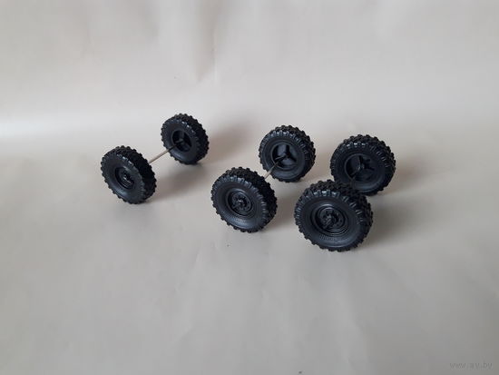 Колёса ЗиЛ-131 костромские 1:43 Обмен возможен