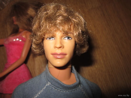 Кен . Mattel . Индонезия