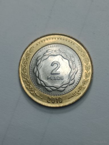 Аргентина 2 песо 2010 года .