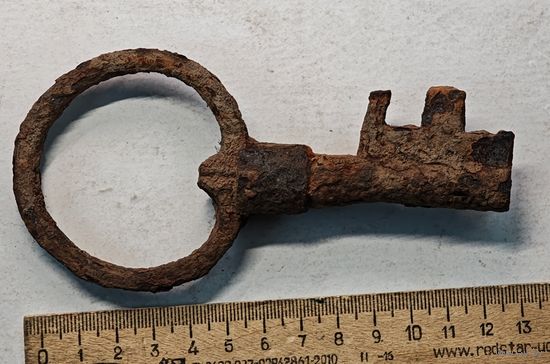 Ключ старинный