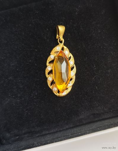 Кулончик леденец