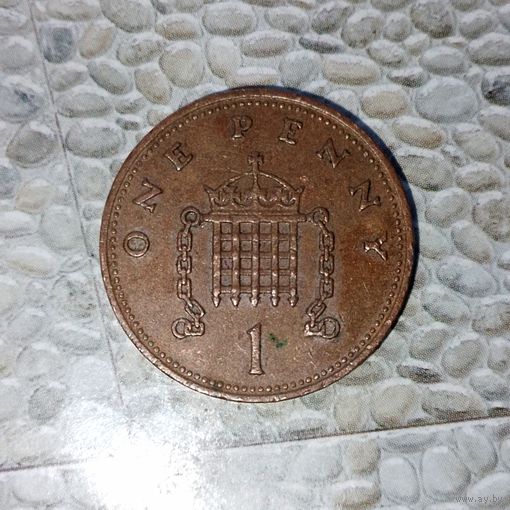 1 пенни 1985 года Великобритания. Королева Елизавета 2. Шикарная родная патина!