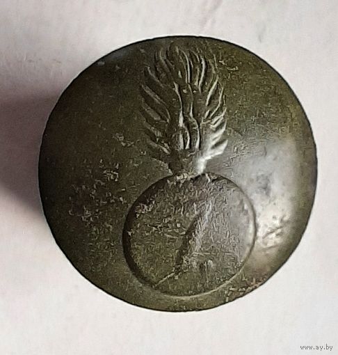 Пуговица гренада цифра 7 РИА.